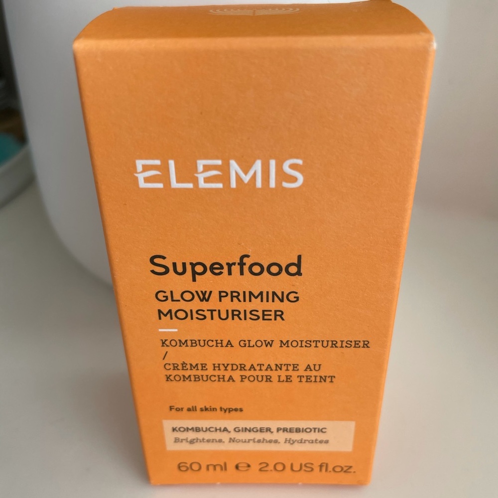 Elemis Superfood Glow Priming Moisturizer
